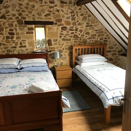Les Hirondelles Feriehus Chemiré-en-Charnie